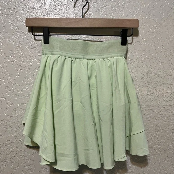 Lululemon Court Rival High-Rise Skirt - Picture 2 of 6